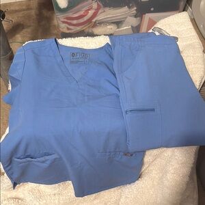Figs Blue Scrub Set